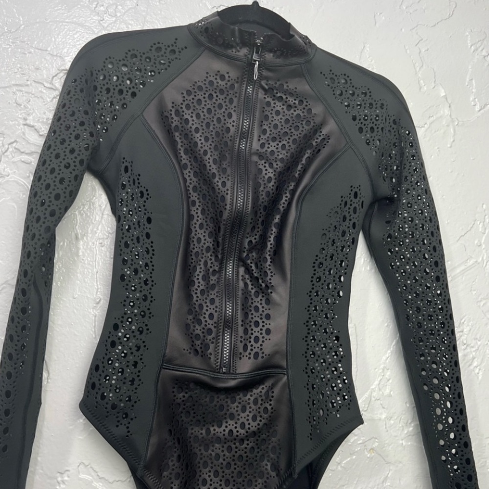 Gigi C Riley Mesh One Piece Swimsuit Size Medium